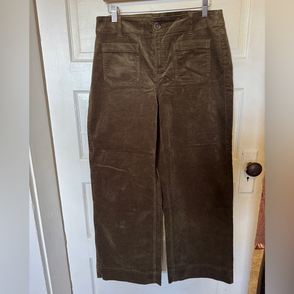 Talbots women’s  Olive Corduroy Pants